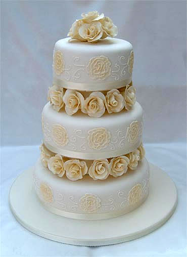 ivory_roses_and_brush_embroidery.jpg